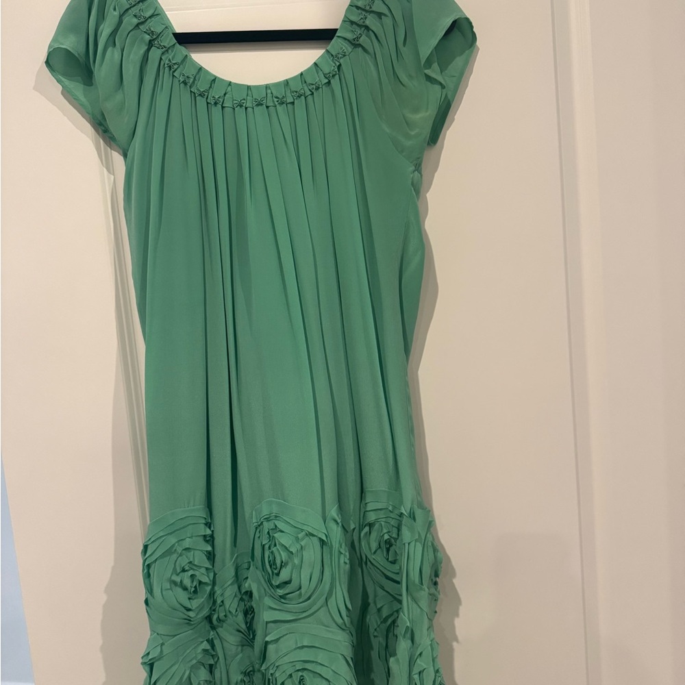 Green Pleated Mini Dress with Crew Neck for Wedding Guest
